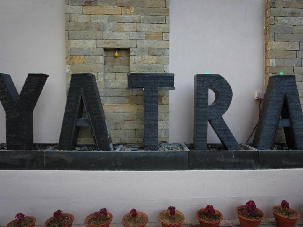 Da Yatra Courtyard Hotel & Resort Pokhara Exterior foto