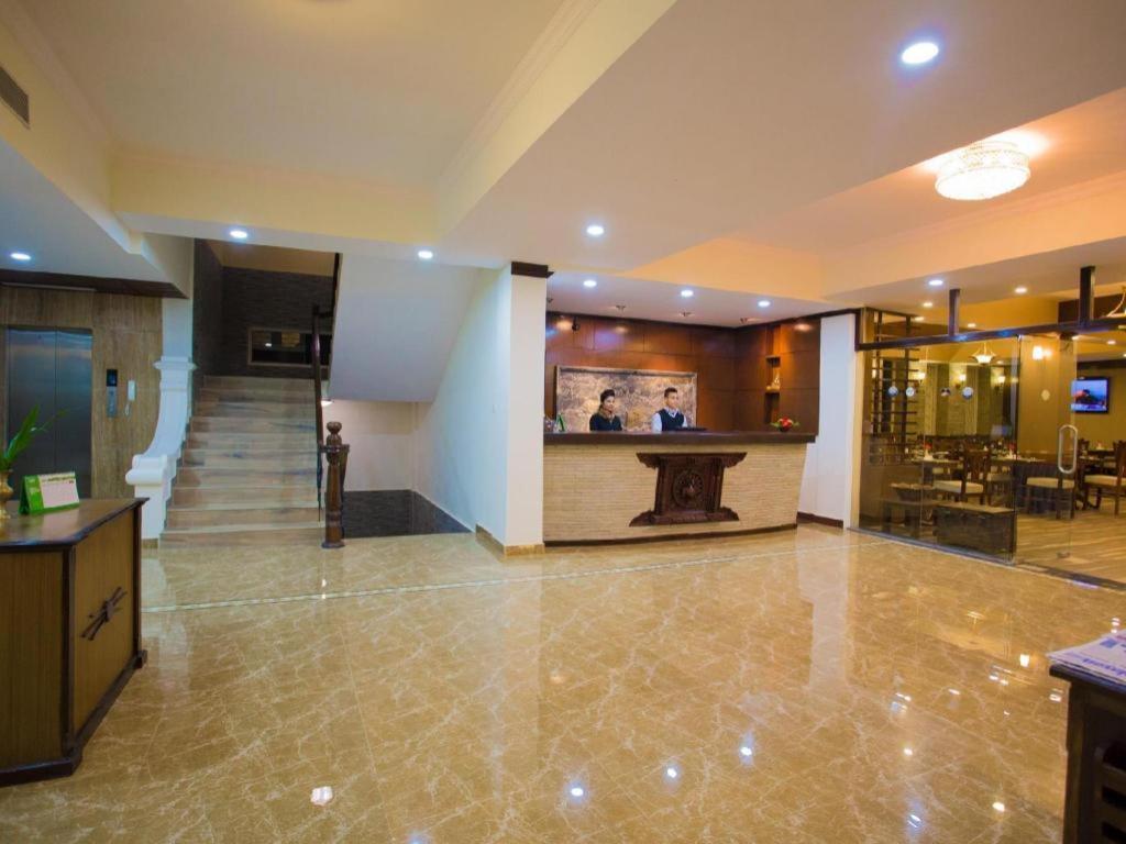 Da Yatra Courtyard Hotel & Resort Pokhara Exterior foto