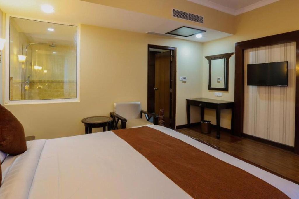 Da Yatra Courtyard Hotel & Resort Pokhara Exterior foto